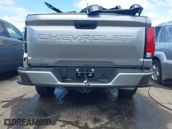 2024 Chevrolet Colorado 2WD LT with VIN 1GCPSCEK9R1115286, listed as a IAAI auction lot 42563434 with 19,493 mi miles and . Bid and sale history available at DreamBid. Image 16.