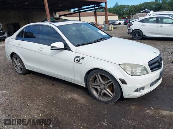 2010 Mercedes-Benz C 300 Sport with VIN WDDGF8BB5AF362971, listed as a IAAI auction lot 43164598 with 134,628 mi miles and . Bid and sale history available at DreamBid. Image 1.