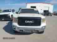 2014 GMC Sierra 1500 SLT z VIN 3GTU2VEC2EG155728, wystawiony jako IAAI lot #43329592 z przebiegiem 327 887 mil mil oraz . Historia ofert i sprzedaży dostępna na DreamBid. Obrazek 12.