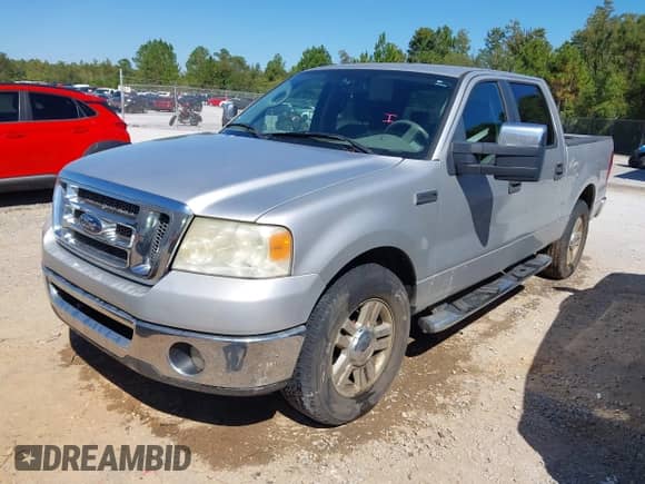 2008 Ford F-150 XLT with VIN 1FTPW12V08FA95163, listed as a IAAI auction lot 43460728 with 194,688 mi miles and . Bid and sale history available at DreamBid. Image 2.