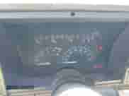 1994 Chevrolet Silverado 1500 z VIN 1GBDC14K2RZ171078, wystawiony jako IAAI lot #43529380 z przebiegiem 252 000 mil mil oraz . Historia ofert i sprzedaży dostępna na DreamBid. Obrazek 7.