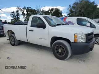 2013 Chevrolet Silverado 1500 Work Truck z VIN 1GCNCPEX1DZ376039, wystawiony jako Copart lot #87404755 z przebiegiem 172 506 mil mil oraz Czysty tytuł • Clean title. Historia ofert i sprzedaży dostępna na DreamBid. Obrazek 4.