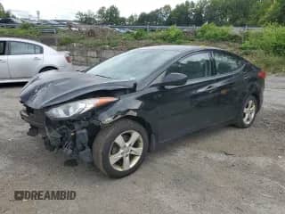 2013 Hyundai Elantra GLS with VIN KMHDH4AE0DU680634, listed as a Copart auction lot 70118075 with 137,125 mi miles and Salvage title. Bid and sale history available at DreamBid. Image 1.