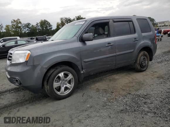 2013 Honda Pilot EX-L with VIN 5FNYF4H59DB005584, listed as a Copart auction lot 83996735 with 220,601 mi miles and Salvage title. Bid and sale history available at DreamBid. Image 1.