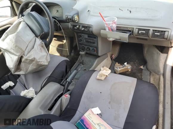 1995 Chevrolet Beretta с VIN 1G1LV1549SY323735, выставлен на аукционе Copart как лот 67389324 с пробегом 170 031 миль миль и Списание • Salvage title. История ставок и продаж доступна на DreamBid. Изображение 8.