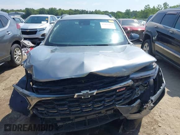 2025 Chevrolet Trax 2RS с VIN KL77LJEP9SC073643, выставлен на аукционе IAAI как лот 42896084 с пробегом 21 249 миль миль и . История ставок и продаж доступна на DreamBid. Изображение 13.