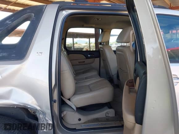 2007 Chevrolet Avalanche 3LT с VIN 3GNEC12007G125545, выставлен на аукционе IAAI как лот 43263167 с пробегом Не указан миль и . История ставок и продаж доступна на DreamBid. Изображение 8.