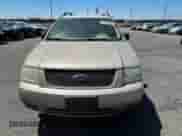 2005 Ford Freestyle SE with VIN 1FMZK01195GA75914, listed as a Copart auction lot 62560335 with Not provided miles and Salvage title. Bid and sale history available at DreamBid. Image 5.