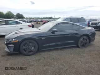 2019 Ford Mustang GT z VIN 1FA6P8CF2K5142205, wystawiony jako Copart lot #64816705 z przebiegiem 19 536 mil mil oraz Szkoda całkowita • Salvage title. Historia ofert i sprzedaży dostępna na DreamBid. Obrazek 1.