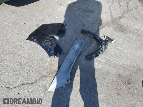 2020 Chevrolet Equinox LS z VIN 2GNAXSEV2L6136102, wystawiony jako Copart lot #68581955 z przebiegiem 63 482 mil mil oraz Szkoda całkowita • Salvage title. Historia ofert i sprzedaży dostępna na DreamBid. Obrazek 12.