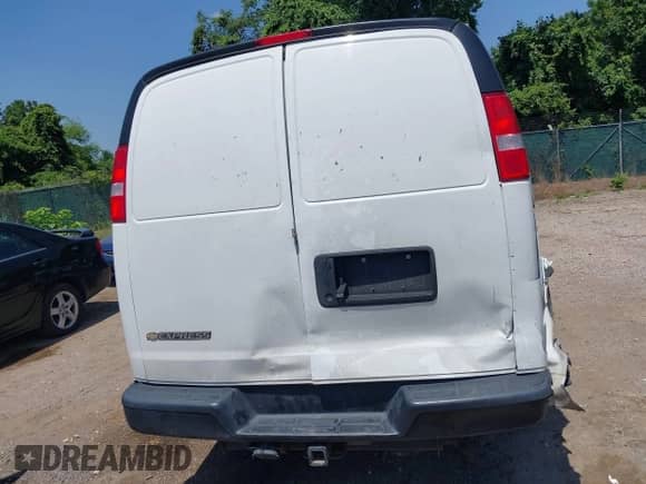 2021 Chevrolet Express Cargo with VIN 1GCWGAFP7M1240646, listed as a IAAI auction lot 42578661 with 134,242 mi miles and . Bid and sale history available at DreamBid. Image 16.