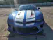 2017 Chevrolet Camaro 2SS z VIN 1G1FH1R71H0103005, wystawiony jako Copart lot #71564365 z przebiegiem 56 715 mil mil oraz Szkoda całkowita • Salvage title. Historia ofert i sprzedaży dostępna na DreamBid. Obrazek 5.