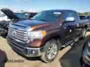 2015 Toyota Tundra Limited z VIN 5TFSY5F10FX186766, wystawiony jako Copart lot #73849804 z przebiegiem Nie podano mil oraz Szkoda całkowita • Salvage title. Historia ofert i sprzedaży dostępna na DreamBid. Obrazek 1.