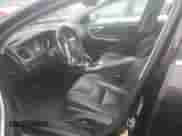 2015 Volvo S60 T5 Platinum с VIN YV1612TM9F2356357, выставлен на аукционе Copart как лот 74677214 с пробегом 110 395 миль миль и Чистый • Clean title. История ставок и продаж доступна на DreamBid. Изображение 7.