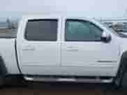 2009 GMC Sierra 1500 SLT z VIN 3GTEK33M59G208478, wystawiony jako IAAI lot #41621936 z przebiegiem 130 181 mil mil oraz . Historia ofert i sprzedaży dostępna na DreamBid. Obrazek 13.