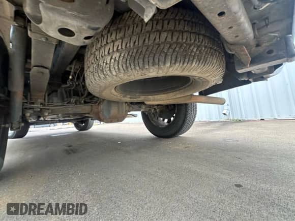 2016 Ford F-150 XLT z VIN 1FTEW1EP0GKE53257, wystawiony jako Copart lot #85405575 z przebiegiem 207 342 mil mil oraz Czysty tytuł • Clean title. Historia ofert i sprzedaży dostępna na DreamBid. Obrazek 15.