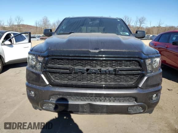 2023 Ram 1500 Tradesman z VIN 1C6RRFCG1PN675997, wystawiony jako Copart lot #86810044 z przebiegiem 31 272 mil mil oraz Nie do naprawy • Non repairable. Historia ofert i sprzedaży dostępna na DreamBid. Obrazek 5.