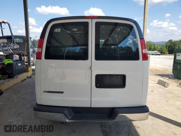 2020 Chevrolet Express Cargo с VIN 1GCWGAFP8L1248785, выставлен на аукционе Copart как лот 71179465 с пробегом 139 702 миль миль и Чистый • Clean title. История ставок и продаж доступна на DreamBid. Изображение 6.