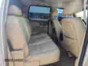 2011 GMC Sierra 1500 SLT z VIN 3GTP2WE3XBG101835, wystawiony jako Copart lot #80494115 z przebiegiem 240 424 mil mil oraz Czysty tytuł • Clean title. Historia ofert i sprzedaży dostępna na DreamBid. Obrazek 10.