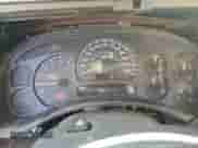 2005 Chevrolet Silverado 1500 z VIN 1GCEC14T45Z271864, wystawiony jako Copart lot #84507104 z przebiegiem 191 813 mil mil oraz Szkoda całkowita • Salvage title. Historia ofert i sprzedaży dostępna na DreamBid. Obrazek 9.