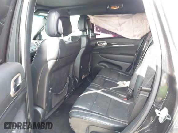 2015 Jeep Grand Cherokee Overland with VIN 1C4RJECG3FC841263, listed as a IAAI auction lot 43293918 with 158,583 mi miles and . Bid and sale history available at DreamBid. Image 8.