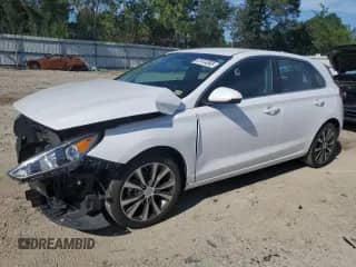 2019 Hyundai Elantra z VIN KMHH35LE6KU117345, wystawiony jako Copart lot #67414365 z przebiegiem 63 069 mil mil oraz Szkoda całkowita • Salvage title. Historia ofert i sprzedaży dostępna na DreamBid. Obrazek 1.