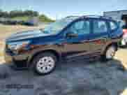 2019 Subaru Forester z VIN JF2SKACC5KH462316, wystawiony jako Copart lot #84200995 z przebiegiem 74 055 mil mil oraz Szkoda całkowita • Salvage title. Historia ofert i sprzedaży dostępna na DreamBid. Obrazek 1.