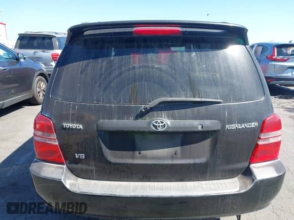 2002 Toyota Highlander с VIN JTEGF21A420041195, выставлен на аукционе IAAI как лот 43395595 с пробегом 163 353 миль миль и . История ставок и продаж доступна на DreamBid. Изображение 16.