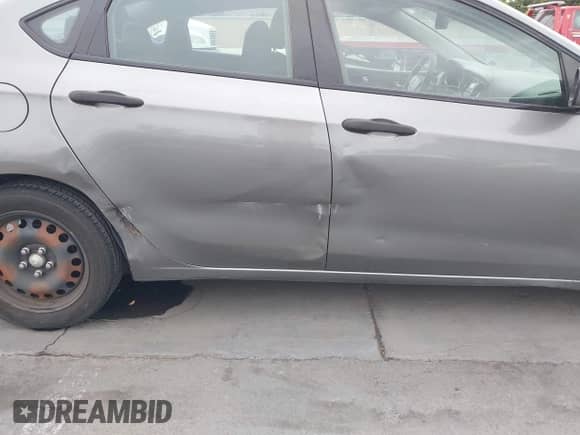 2013 Dodge Dart SE with VIN 1C3CDFAA4DD175432, listed as a IAAI auction lot 43317156 with 160,934 mi miles and . Bid and sale history available at DreamBid. Image 6.