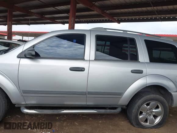 2005 Dodge Durango SLT с VIN 1D4HD48D15F539837, выставлен на аукционе IAAI как лот 43155762 с пробегом 215 541 миль миль и . История ставок и продаж доступна на DreamBid. Изображение 14.