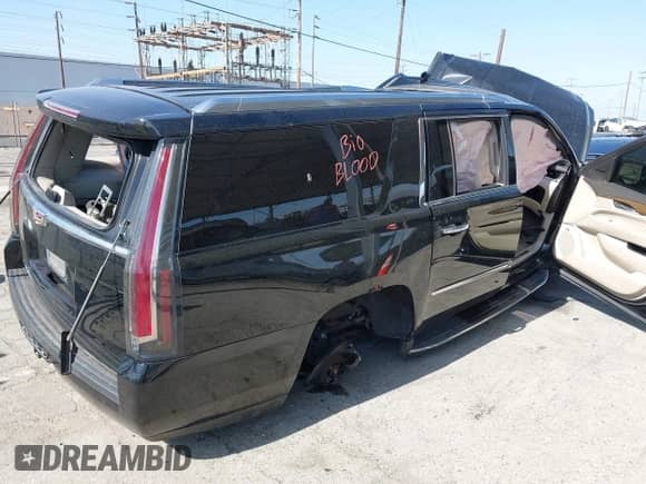 2019 Cadillac Escalade ESV Luxury с VIN 1GYS4HKJ2KR296620, выставлен на аукционе IAAI как лот 42555791 с пробегом Не указан миль и . История ставок и продаж доступна на DreamBid. Изображение 4.