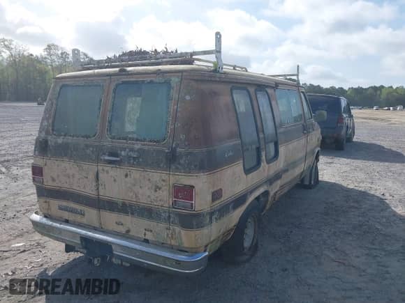 1983 Chevrolet Chevy Van с VIN 2GBEG25H9D4158345, выставлен на аукционе IAAI как лот 41936449 с пробегом 17 406 миль миль и . История ставок и продаж доступна на DreamBid. Изображение 4.