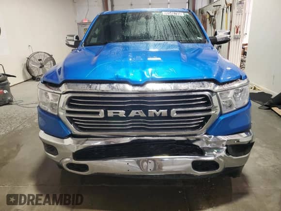 2024 Ram 1500 Laramie z VIN 1C6RREJT8RN205284, wystawiony jako Copart lot #90540785 z przebiegiem 47 175 mil mil oraz Czysty tytuł • Clean title. Historia ofert i sprzedaży dostępna na DreamBid. Obrazek 5.