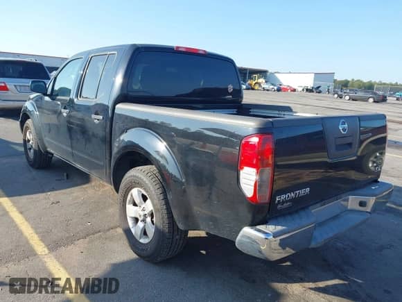 2011 Nissan Frontier SV with VIN 1N6AD0ER5BC405463, listed as a IAAI auction lot 43314856 with 166,530 mi miles and . Bid and sale history available at DreamBid. Image 3.