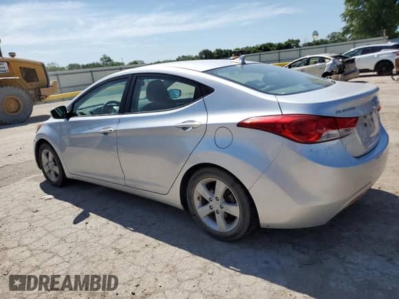 2011 Hyundai Elantra GLS z VIN KMHDH4AE7BU154997, wystawiony jako Copart lot #66558955 z przebiegiem 165 913 mil mil oraz Szkoda całkowita • Salvage title. Historia ofert i sprzedaży dostępna na DreamBid. Obrazek 2.