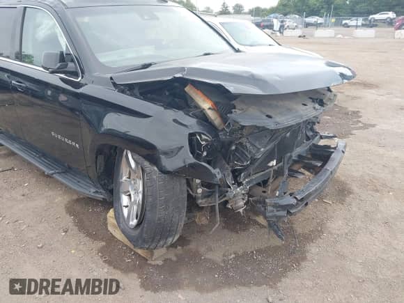 2017 Chevrolet Suburban LT с VIN 1GNSKHKC0HR230578, выставлен на аукционе IAAI как лот 43066299 с пробегом 34 298 миль миль и . История ставок и продаж доступна на DreamBid. Изображение 16.