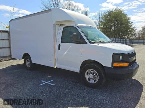 2014 Chevrolet Express Commercial с VIN 1GB0G2CG6E1210804, выставлен на аукционе Copart как лот 46897215 с пробегом 216 635 миль миль и Чистый • Clean title. История ставок и продаж доступна на DreamBid. Изображение 4.
