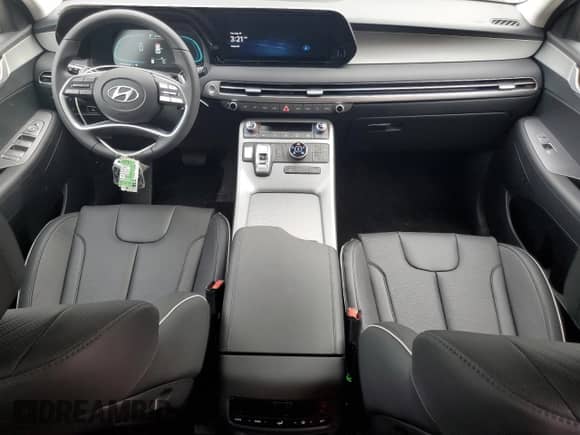 2025 Hyundai Palisade XRT with VIN KM8R3DGE0SU834851, listed as a Copart auction lot 69666385 with 132 mi miles and Salvage title. Bid and sale history available at DreamBid. Image 8.