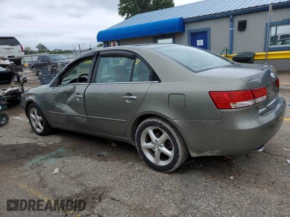 2007 Hyundai Sonata SE с VIN 5NPEU46FX7H194367, выставлен на аукционе Copart как лот 70861295 с пробегом 117 428 миль миль и Списание • Salvage title. История ставок и продаж доступна на DreamBid. Изображение 2.