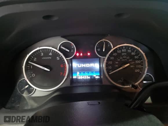 2016 Toyota Tundra SR z VIN 5TFCY5F16GX019351, wystawiony jako Copart lot #58902305 z przebiegiem 188 453 mil mil oraz Szkoda całkowita • Salvage title. Historia ofert i sprzedaży dostępna na DreamBid. Obrazek 9.