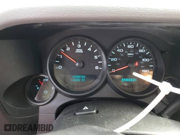 2008 GMC Sierra 1500 Work Truck with VIN 1GTEC19X68Z134439, listed as a Copart auction lot 88669475 with 122,092 mi miles and Salvage title. Bid and sale history available at DreamBid. Image 9.