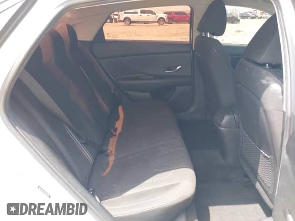 2022 Hyundai Elantra SEL z VIN 5NPLM4AGXNH054565, wystawiony jako IAAI lot #43010279 z przebiegiem 54 297 mil mil oraz . Historia ofert i sprzedaży dostępna na DreamBid. Obrazek 8.