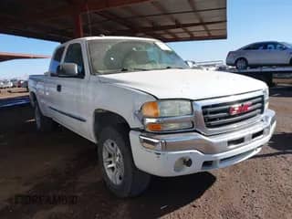 2003 GMC Sierra 1500 SLE с VIN 1GTEK19T33E171139, выставлен на аукционе IAAI как лот 41412832 с пробегом 531 035 миль миль и . История ставок и продаж доступна на DreamBid. Изображение 1.