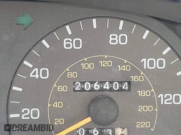 1996 Toyota Camry LE z VIN 4T1BF12K8TU129723, wystawiony jako IAAI lot #41441099 z przebiegiem 245 000 mil mil oraz . Historia ofert i sprzedaży dostępna na DreamBid. Obrazek 15.
