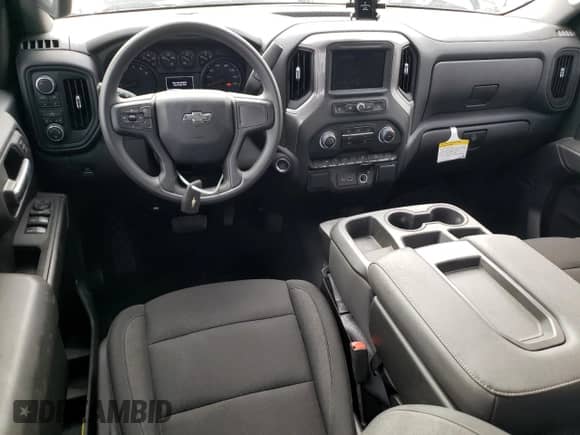 2024 Chevrolet Silverado 1500 Custom Trail Boss z VIN 3GCPDCEK8RG398601, wystawiony jako Copart lot #88468505 z przebiegiem 933 mil mil oraz Szkoda całkowita • Salvage title. Historia ofert i sprzedaży dostępna na DreamBid. Obrazek 8.