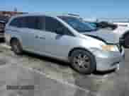 2011 Honda Odyssey EX с VIN 5FNRL5H46BB103804, выставлен на аукционе Copart как лот 70952835 с пробегом 112 168 миль миль и Списание • Salvage title. История ставок и продаж доступна на DreamBid. Изображение 4.
