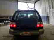 2001 Subaru Forester S with VIN JF1SF65501H761683, listed as a Copart auction lot 69635725 with 207,855 mi miles and Clean title. Bid and sale history available at DreamBid. Image 6.