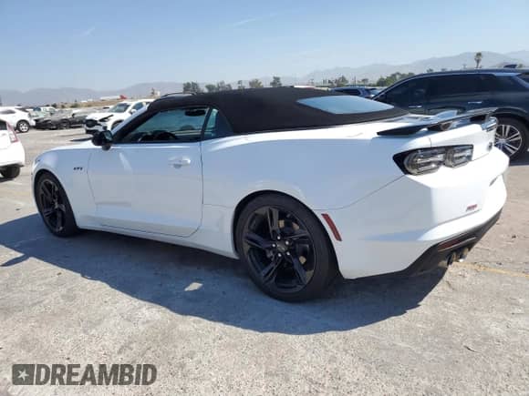 2023 Chevrolet Camaro LT1 z VIN 1G1FF3D73P0113901, wystawiony jako Copart lot #68287505 z przebiegiem 13 624 mil mil oraz Szkoda całkowita • Salvage title. Historia ofert i sprzedaży dostępna na DreamBid. Obrazek 2.