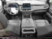 2024 Chevrolet Suburban Z71 с VIN 1GNSKDKD1RR110677, выставлен на аукционе Copart как лот 52572555 с пробегом 17 746 миль миль и Чистый • Clean title. История ставок и продаж доступна на DreamBid. Изображение 8.