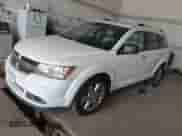 2011 Dodge Journey LUX z VIN 3D4PH9FG3BT517155, wystawiony jako IAAI lot #42375187 z przebiegiem 152 106 mil mil oraz . Historia ofert i sprzedaży dostępna na DreamBid. Obrazek 2.